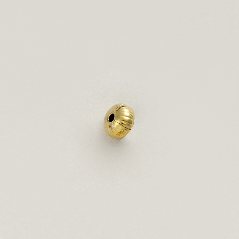 [114094500] Forma neumático gallonado 4,5x2,4mm. Agujero Ø 1mm