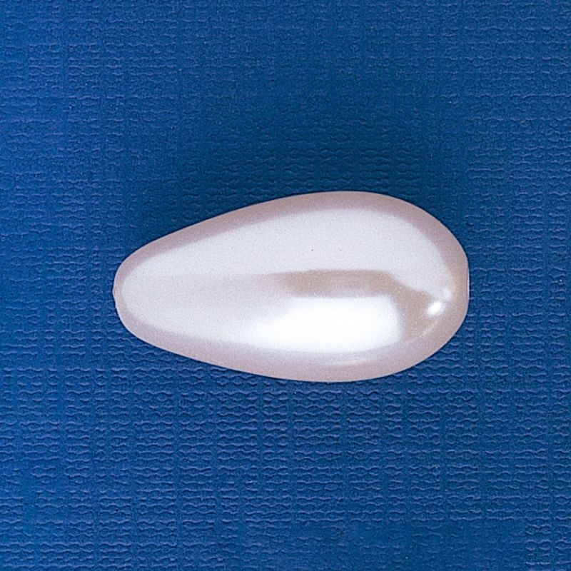 Perle larme 29x16mm. 2 trous.