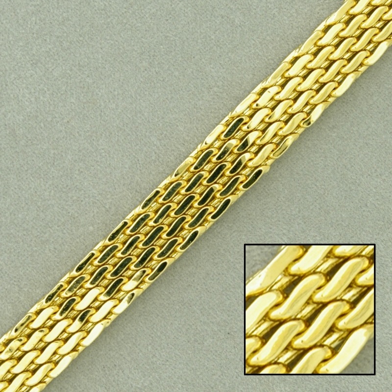 Flat brass chain width 8,2mm