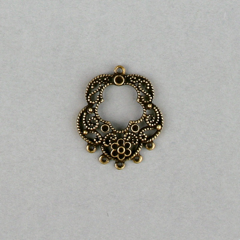 [119750000] Support filigree 38x32mm avec 13 cavités pour strass
