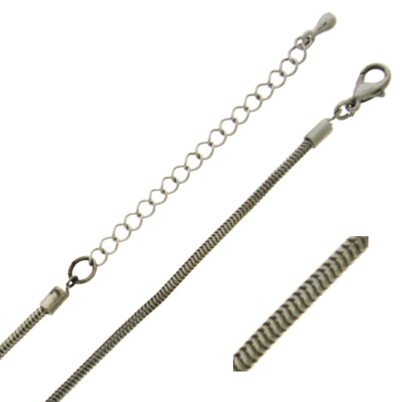 Choker necklace 47 cms adjustable. Brass chain width 1,9mm.